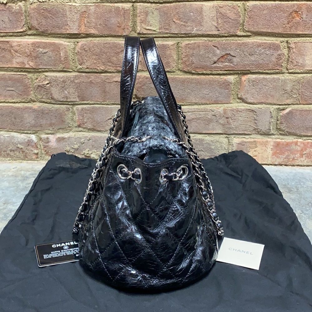 Chanel Authentic Portobello Black Quilted Calfskin Tote Bag - Picture 9 of 14